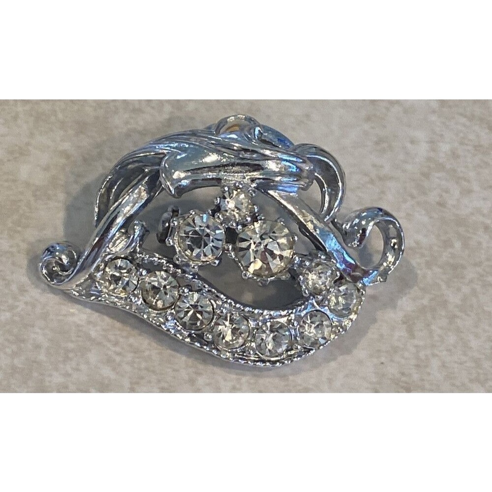 Vintage Brooch Silver toned pin with clear rhinestones Statement Piece.
